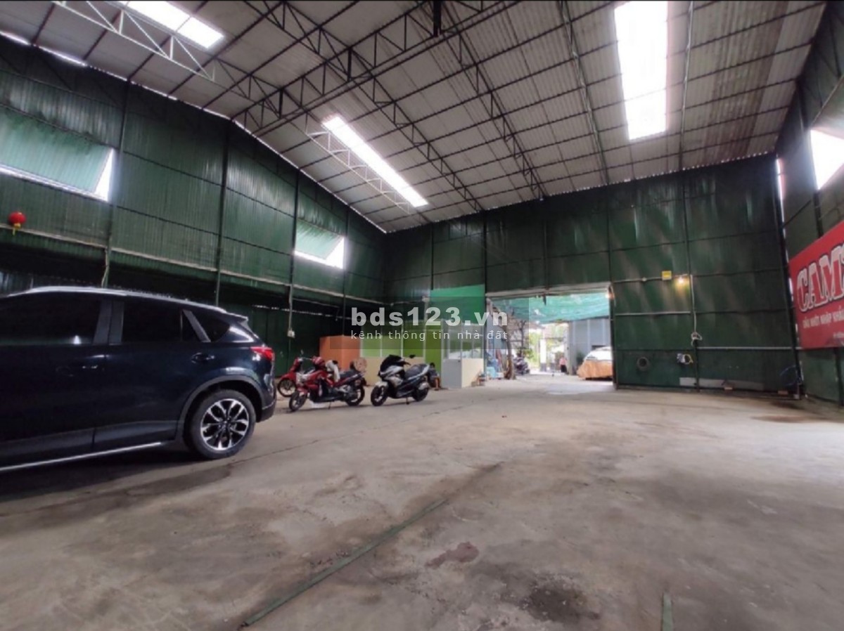 Cho thuê Kho xưởng 350m2 đường Nguyễn Hữu Thọ. 30 Triệu
