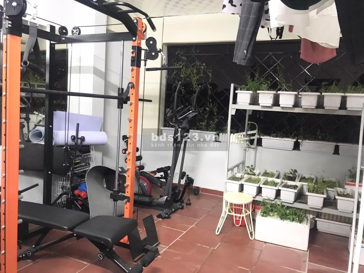 Bán nhà phố Phùng Chí Kiên KD đỉnh, 7 tầng có thang máy, MT 4,2m giá chỉ 11,6 tỷ