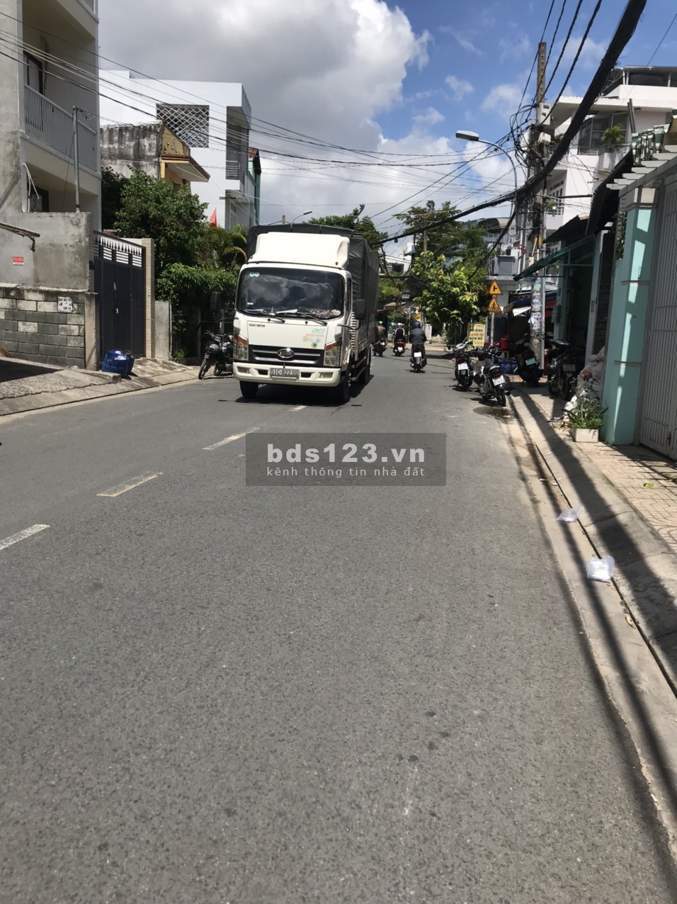 Đầu tư nhà hẻm 6m quận Tân Phú DT 183m², nhỉnh giá 9 tỷ đồng 52 triệu/m²