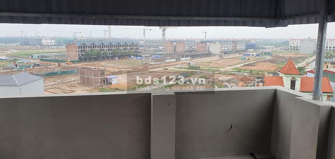 Nhà Lai Xá ngõ rộng ô tô vào nhà sát KĐT Kim Chung, Di Trạch, 5 tầng gần hồ điều hoà