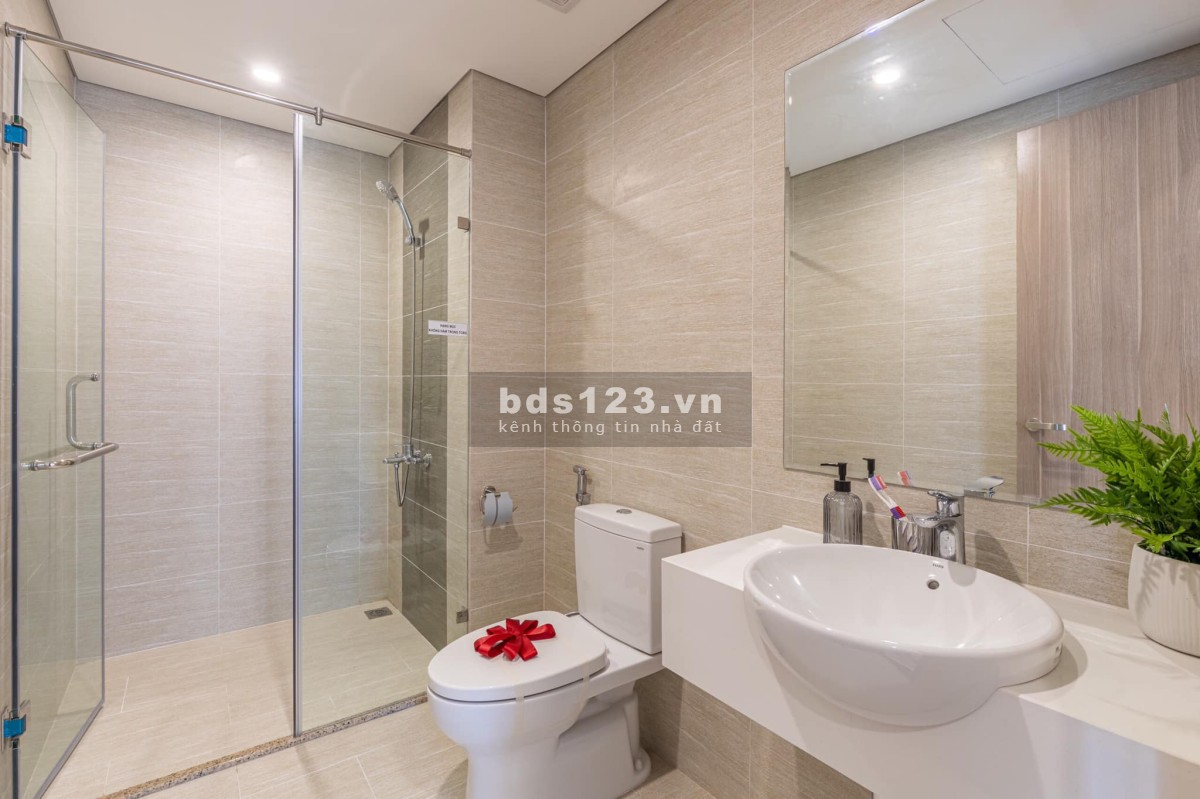 Bán căn hộ Vinhomes Smart City Nam Từ Liêm 2 pn, 2 wc giá rẻ, lh 0988955756