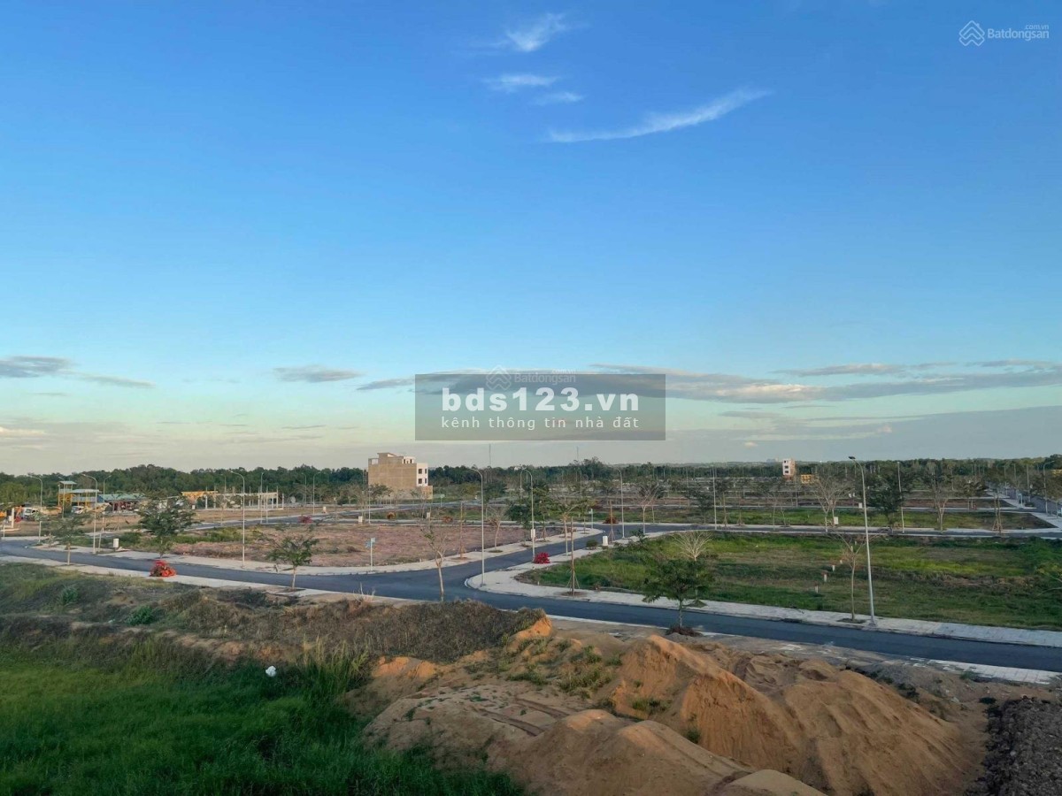 Vợ chồng em cần nhượng lại biệt thư sinh thái ven sông ở Nhơn Trạch