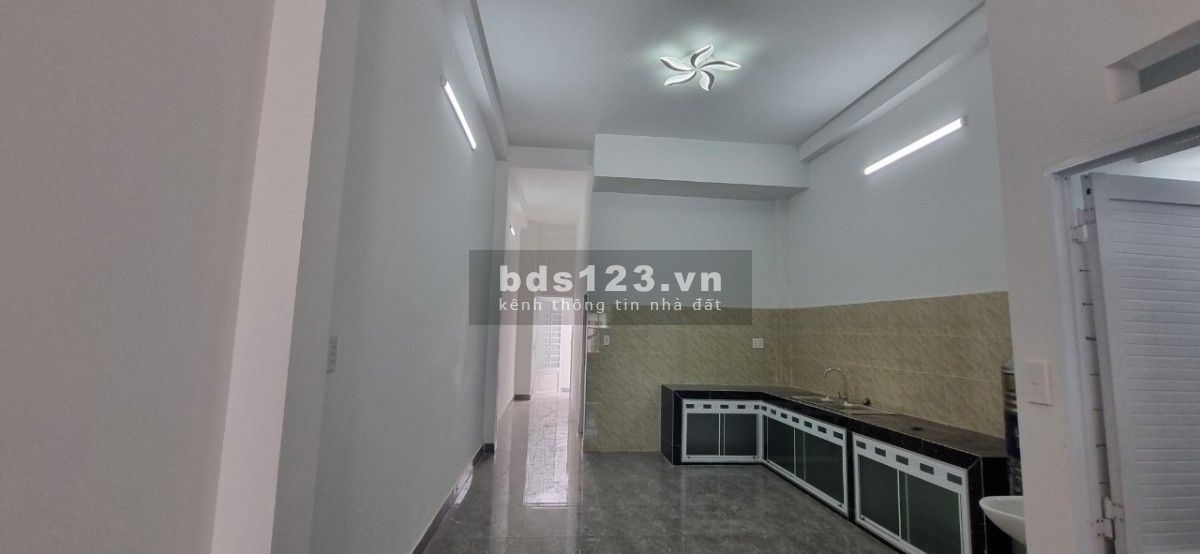 Nhà mới xây dựng 1 trệt, 1 lầu, khu dân cư Long Thạnh Hưng, Chợ Gạo TG, NHỈNH 2 TỶ