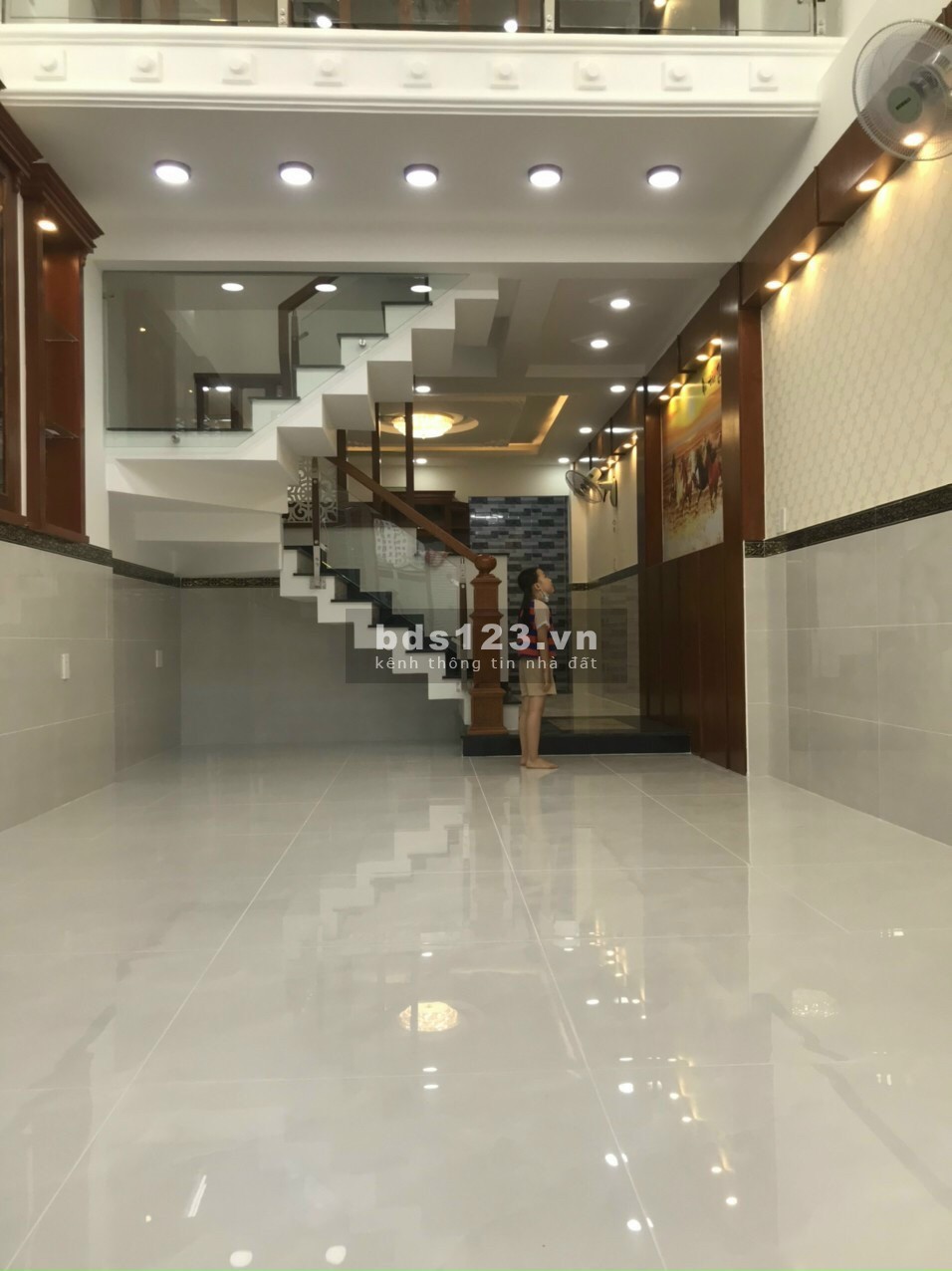 Mặt tiền kinh doanh 5 tầng Phan Huy Ích, cạnh C/c Phúc Yên 2 giá chỉ 7.5 tỷ