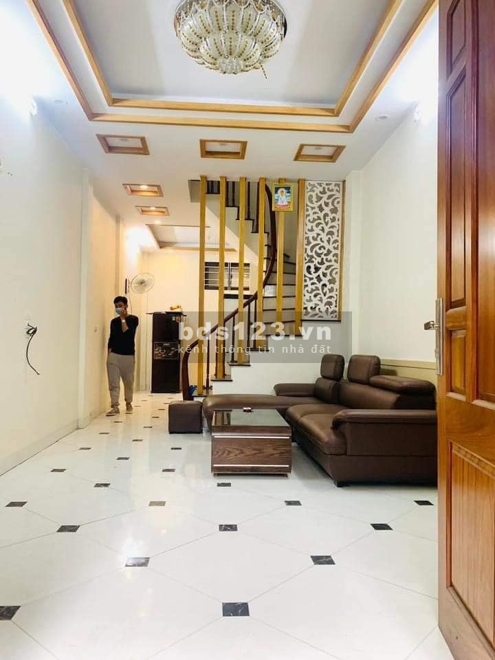 Bán nhà Trương Định, Hoàng Mai 39m x 4 tầng, MT 3.6m, giá 4.55 tỷ