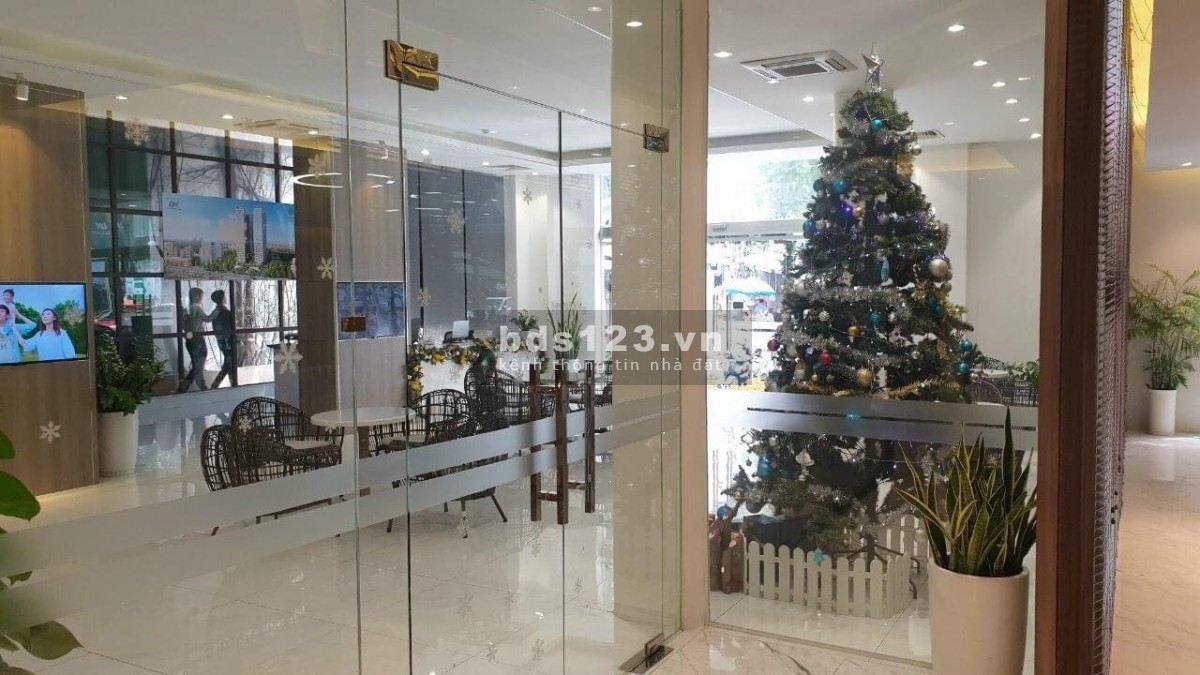 Mặt bằng cho thuê tầng trệt VP 82 Võ Văn Tần, quận 3 - DTSD 209,29m² Giá ưu đãi