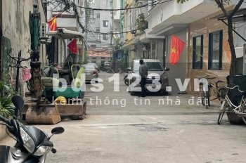 Bán nhà Võ Chí Công, nhà ngõ siêu thông thoáng, DT 79m², 7,7 tỷ…