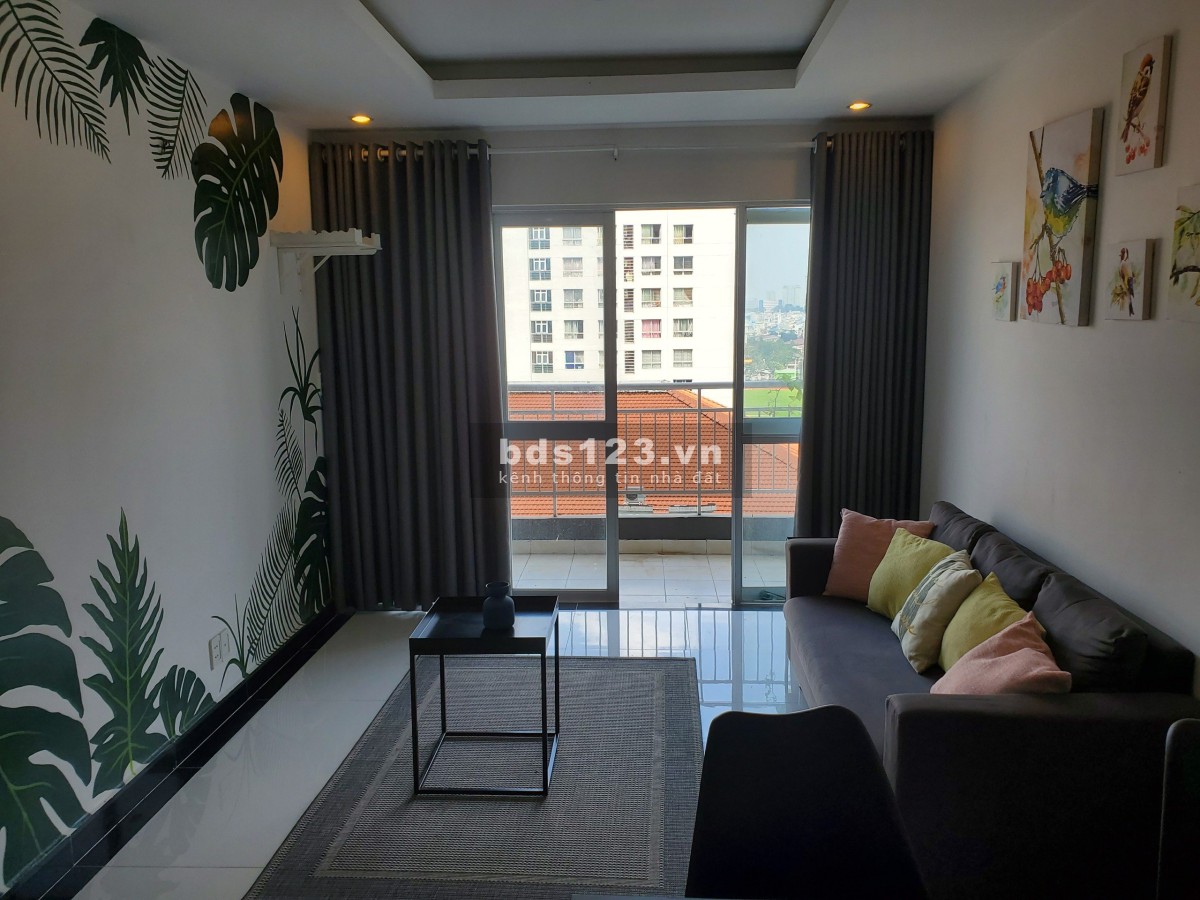 Căn hộ cho thuê tại Giai Việt Quốc Cường, đường Tạ Quang Bửu, quận 8