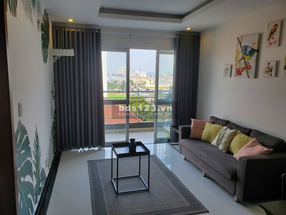 Căn hộ cho thuê tại Giai Việt Quốc Cường, đường Tạ Quang Bửu, quận 8
