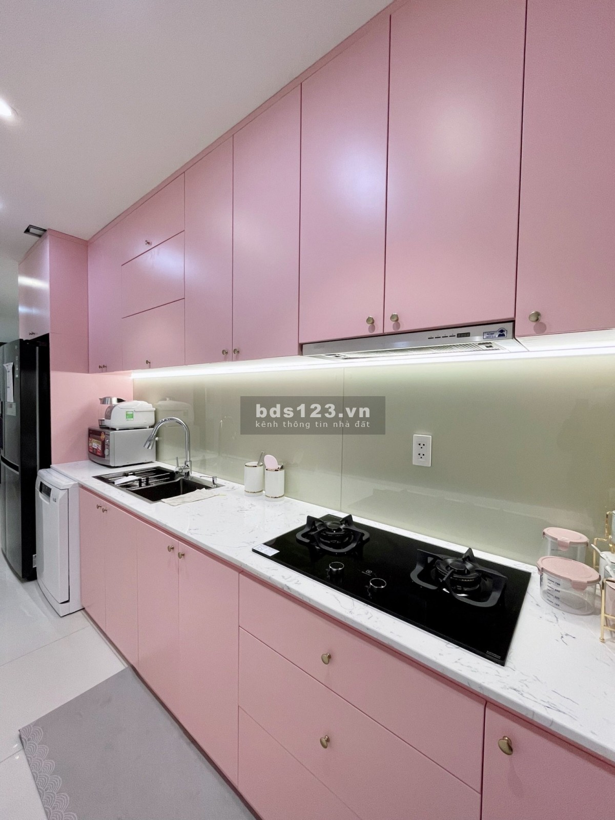 Cho thuê căn hộ 2 phòng ngủ siêu xinh chỉ 18 triệu Lexington