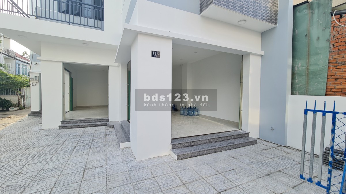 [Urgent] Chính chủ cho thuê mặt bằng kinh doanh tầng trệt mới 100% - 02 mặt tiền đường DHT 42