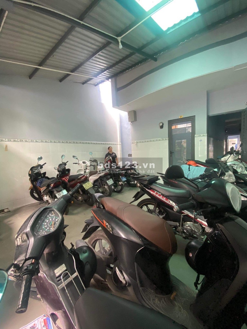 Hẻm xe hơi XVNT P25 Bình Thạnh 120M2 3 tầng cho thuê 12 phòng 50 triệu/tháng