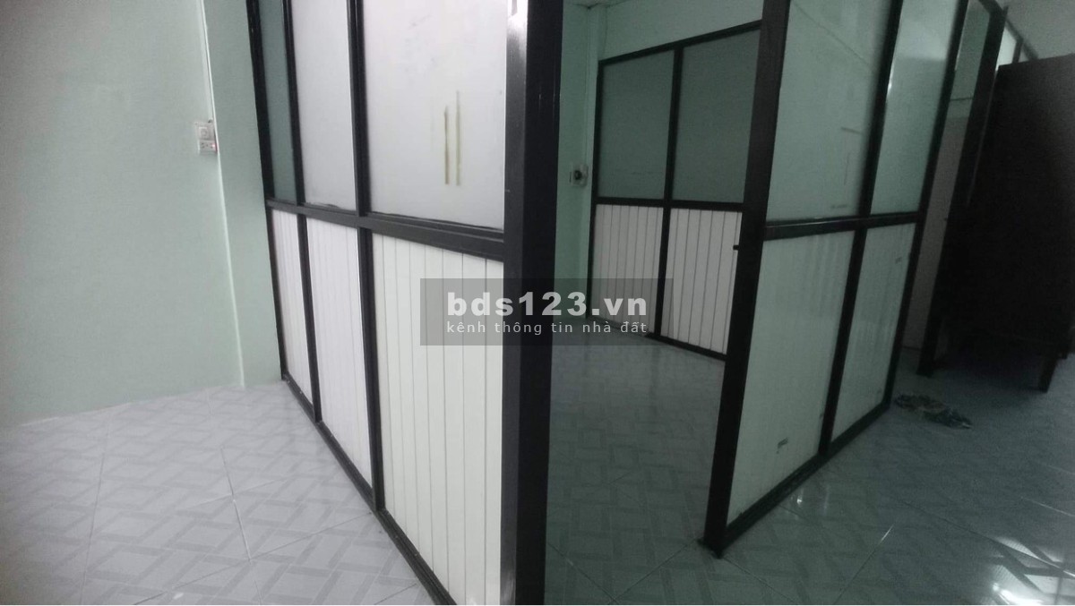 Nhà giá rẻ Tân Phú Hẻm 6M diện tích sử dụng 40M2 giá chỉ 3.1 tỷ