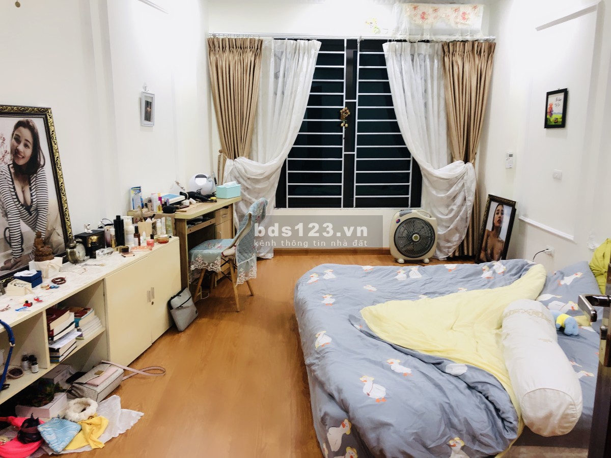 Cho thuê nhà nguyên căn chính chủ diện tích 30m2 * 5 tầng nở hậu