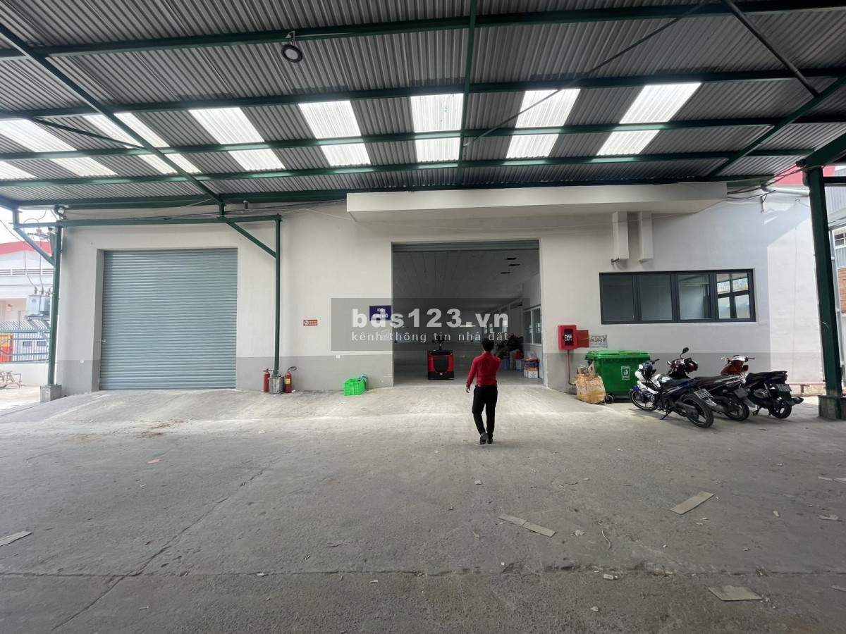 Cho thuê kho lạnh dtsd 18.256m2 Nguyễn Ảnh Thủ, Hiệp Thành, Quận 12 gần KCN Tân Thới Hiệp