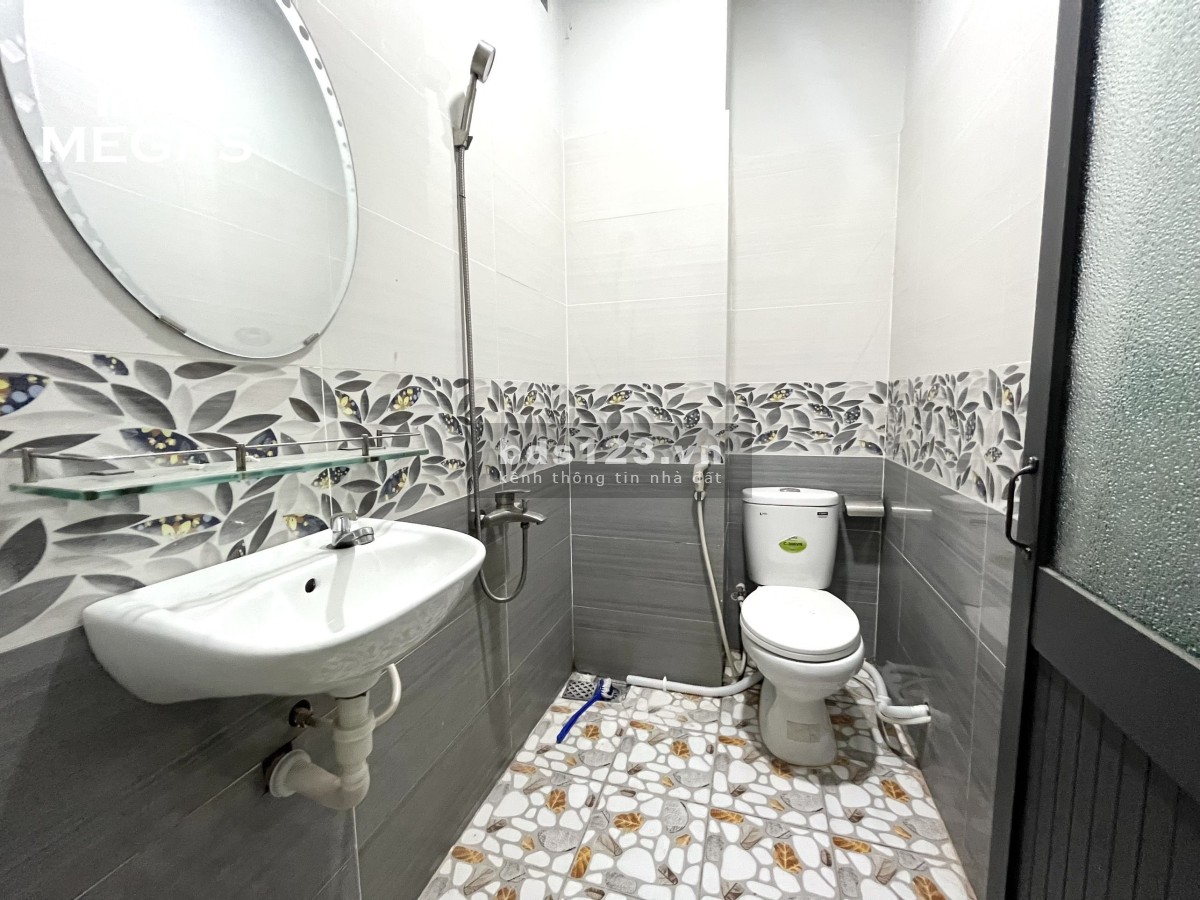 Phòng Ban Công Rộng 40m2 ngay Bờ Bao Tân Thắng - Aeon Tân Phú - Lê Trọng Tấn