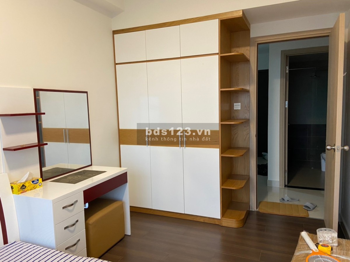Bán nhanh căn 2PN, có trang bị nội thất giá bán chỉ từ 3.5 tại dự án The Sun Avenue