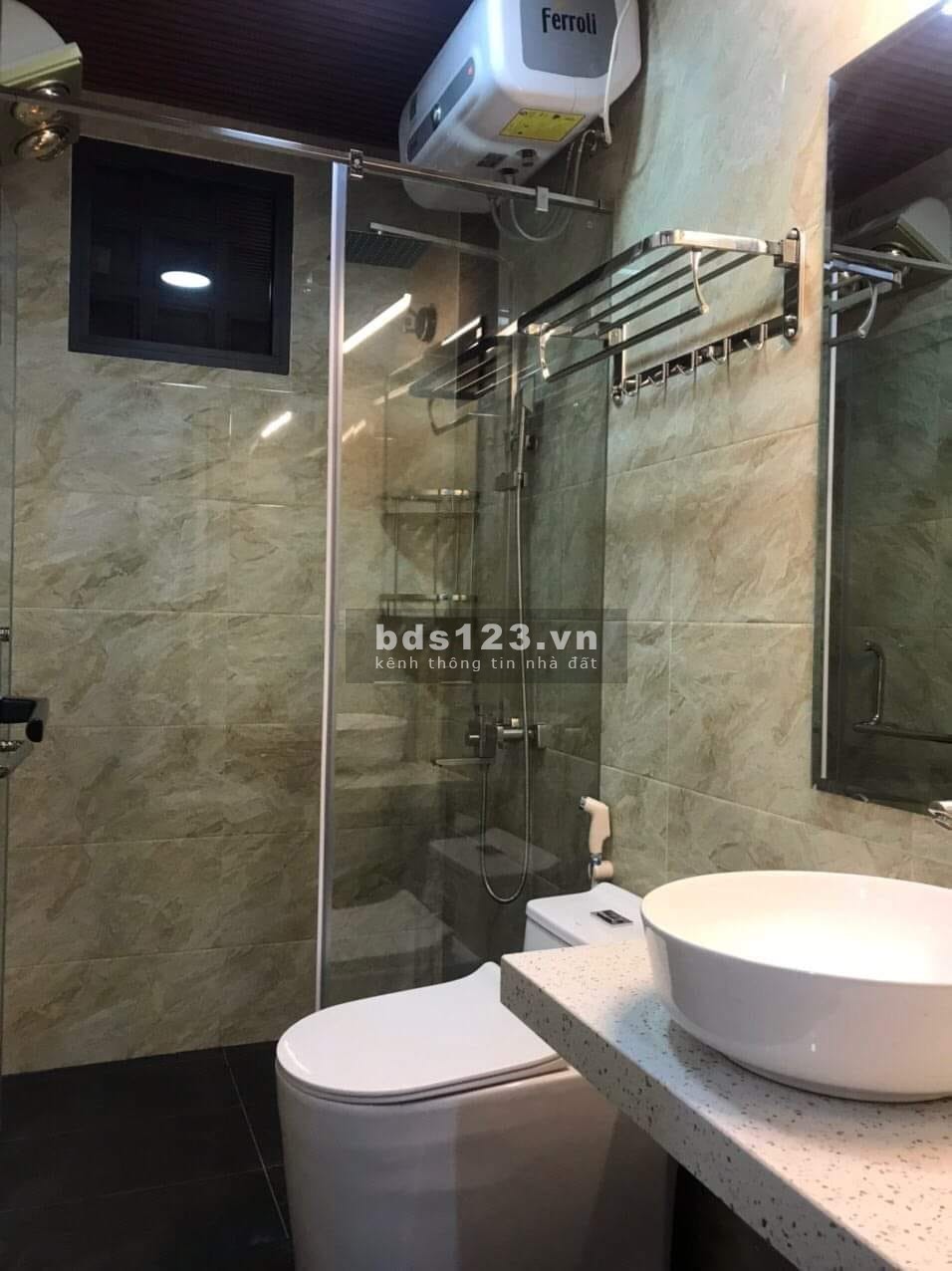Bán nhà mặt phố Thanh Xuân lô góc căn hộ dịch vụ kinh doanh sầm uất