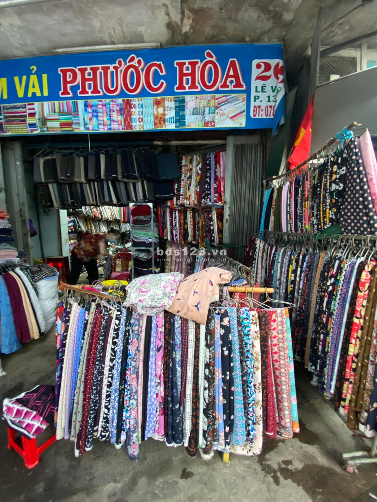 Cho thuê mặt bằng,ngay chợ Nguyễn Văn Trỗi P13, Quận 3 lh 0984382485