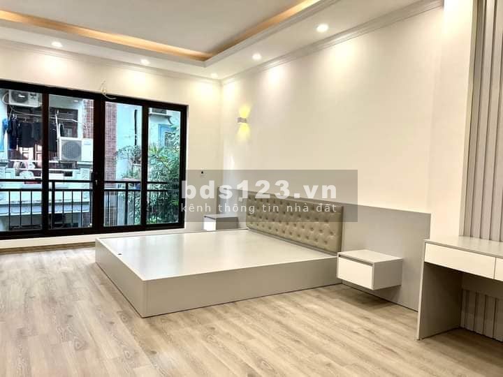 Bán nhà ô tô đỗ cửa Kim Đồng, Hoàng Mai 48m x 7 tầng, mặt tiền 4.5m, giá 11 tỷ.