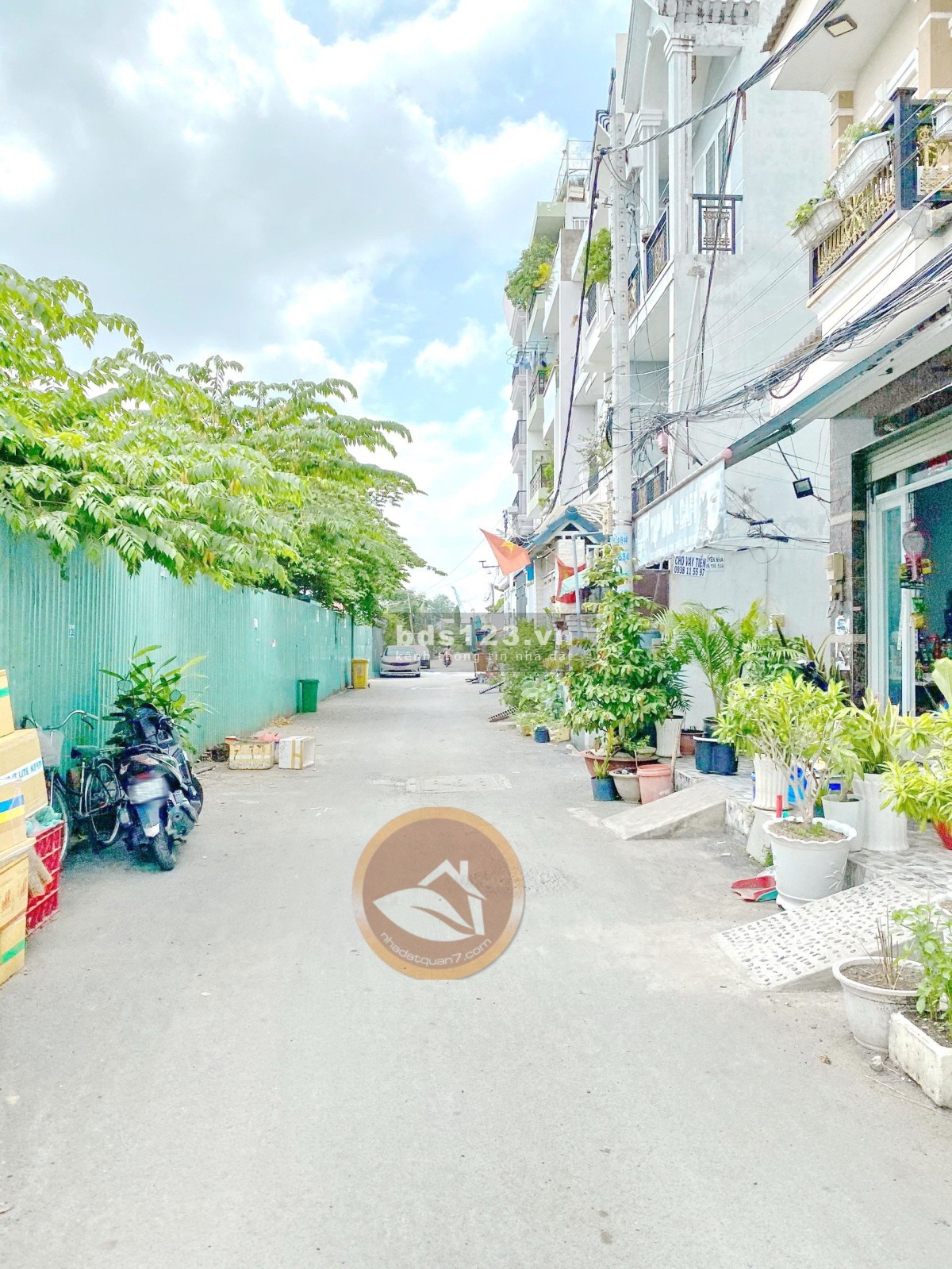 Bán lô góc vị trí tuyệt đẹp đường nhựa 6m, cạnh khu Savimex Quận 7