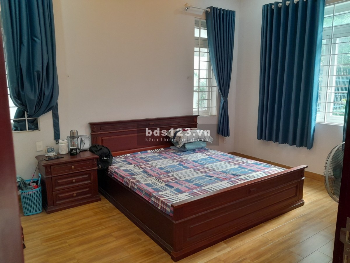 Cho thuê biệt thự ven sông Sài Gòn đường 17 phường Hiệp Bình Chánh, Thủ Đức