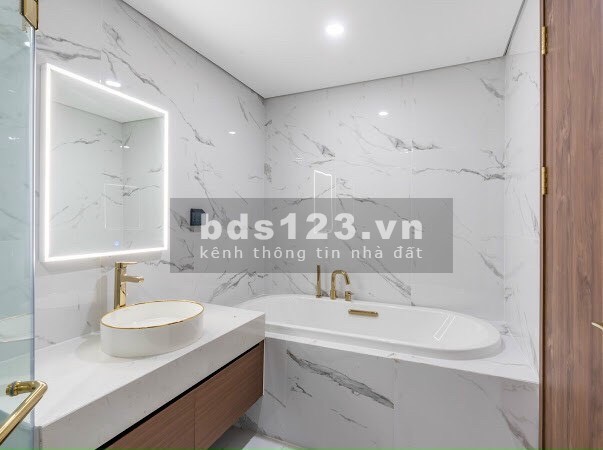 Bán căn hộ chung cư Sunshine City – Ciputra. DT: 88m, Full đồ, có sổ. Giá: 3.3 tỷ.