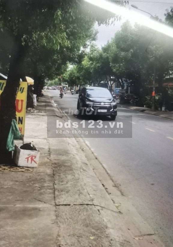 Nhà mặt tiền cho thuê nguyên căn đường Song Hành DT 338m², khu vực kinh doanh đỉnh