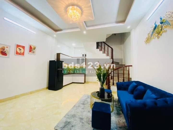 Bán nhà Giáp Nhị, Hoàng Mai 31m x 5 tầng, mặt tiền 5m, giá 3.55 tỷ