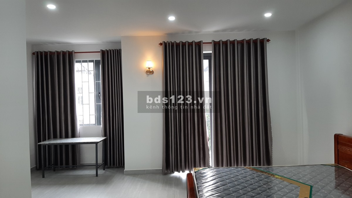 Cho thuê mặt bằng văn phòng và phòng ở