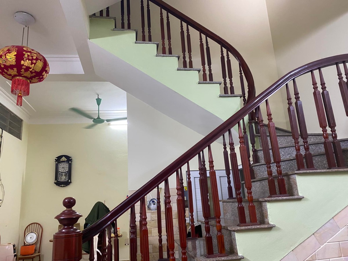 Bán nhà Phương Canh, Từ Liêm, Hà Nội, 55m2x4 tầng, gần phố nhà đẹp lô góc ngõ rộng thoáng