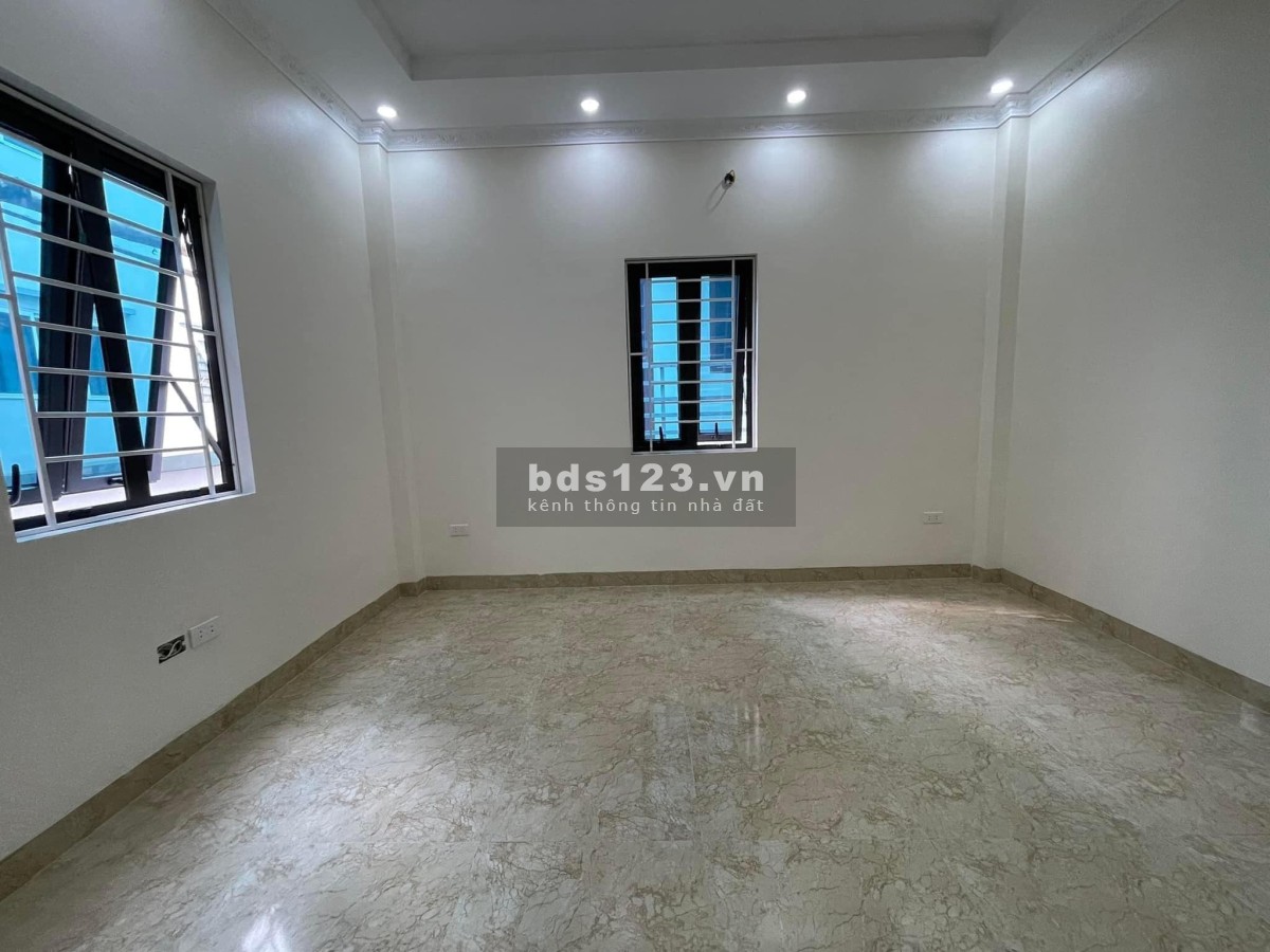 Bán nhà Văn Phú 3 mặt thoáng ngõ ba gác diện tích rộng gần ô tô nhà mới đẹp ở ngay
