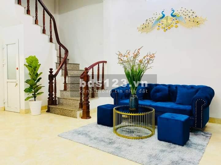 Bán nhà Giáp Nhị, Hoàng Mai 31m x 5 tầng, mặt tiền 5m, giá 3.55 tỷ