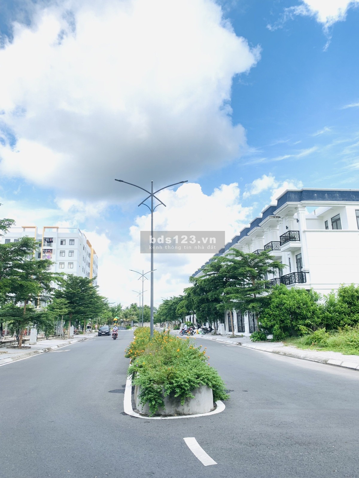 Tin hot: Đất vàng trao tay nhận ngay ưu đãi tiện ích đầy đủ, giá tốt
