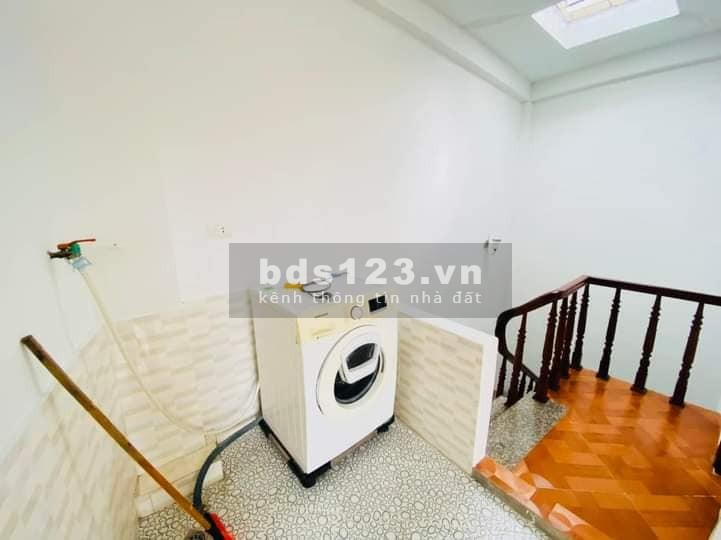 Bán nhà Giáp Nhị, Hoàng Mai 31m x 5 tầng, mặt tiền 5m, giá 3.55 tỷ
