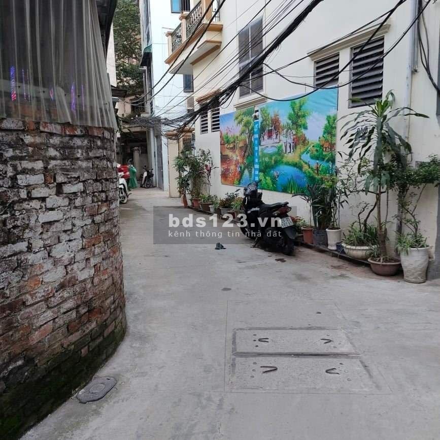 Bán Nhà Phố Trần Duy Hưng 40m2 5T MT4.5 KD giá 7.5 tỷ