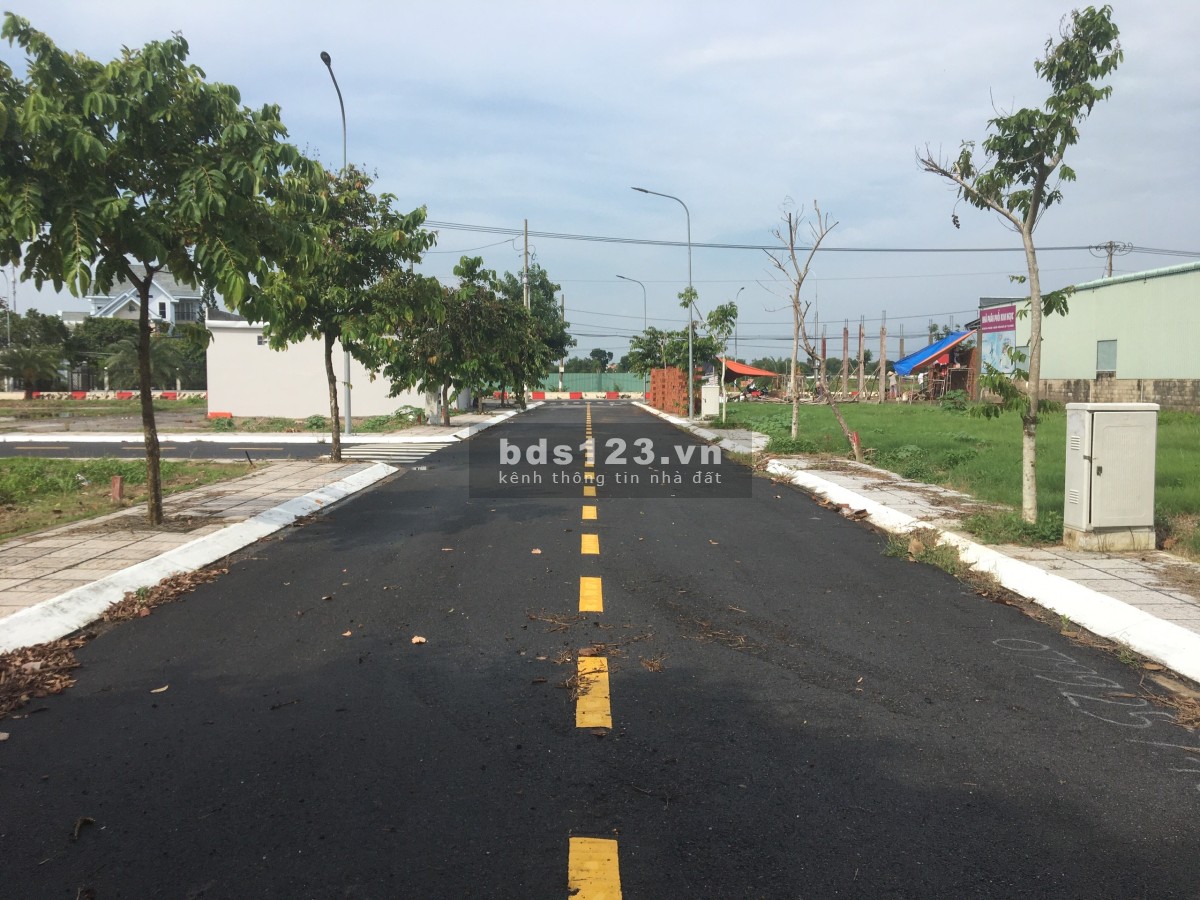 Khách kẹt tiền bán gấp lô đất ngay thị trấn Long Điền, Bà Rịa - Vũng Tàu, chỉ 15tr/m2.