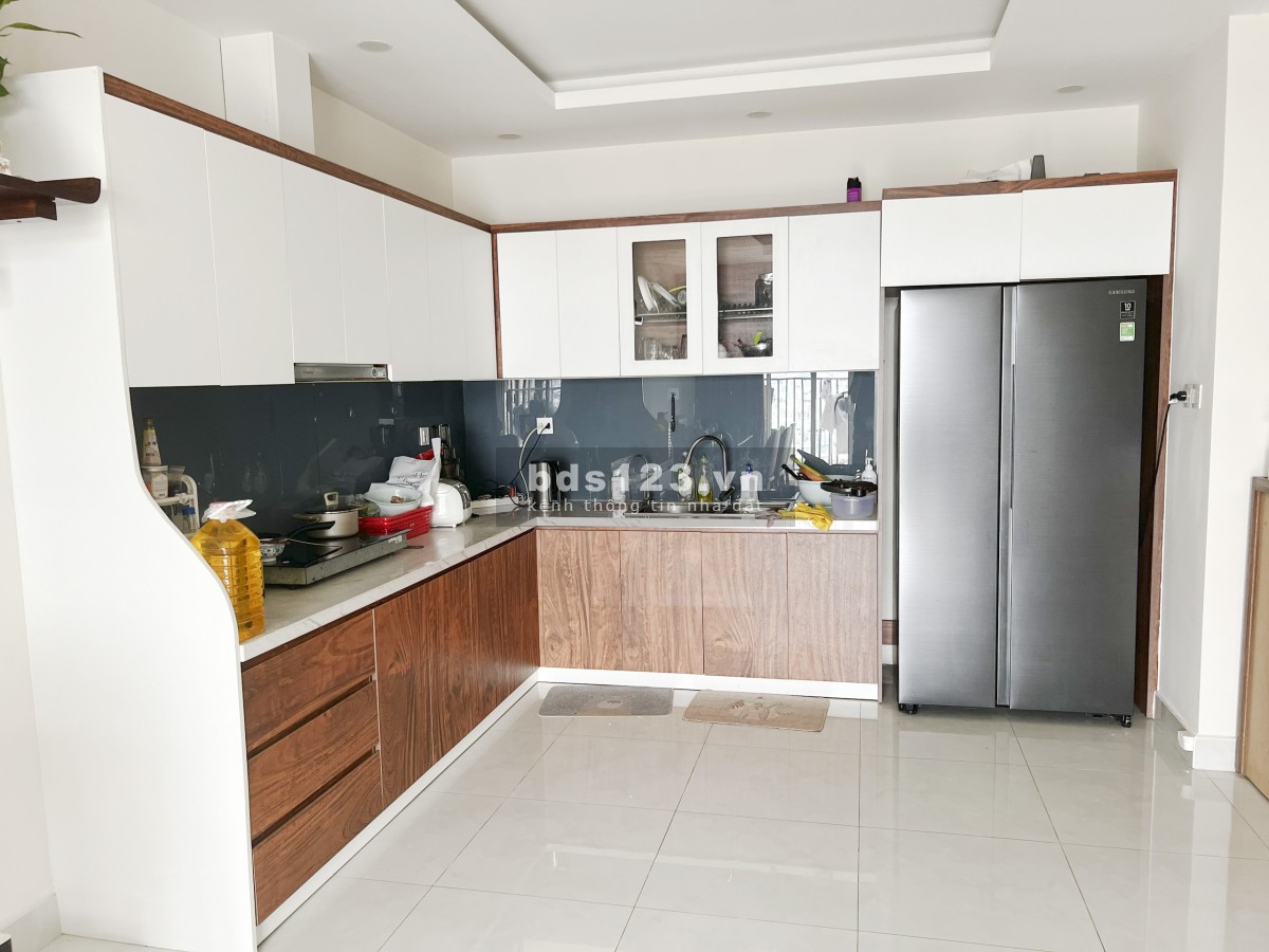 Bán căn hộ giá tốt chung cư Sunsise City Quận 7 giá 4. tỷ, khu an ninh