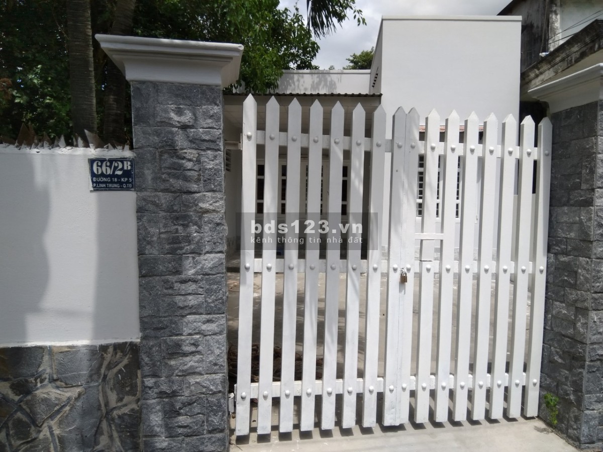 Nhà Linh Trung cho thuê, thích hợp cho gia đình ở lâu dài khu an ninh