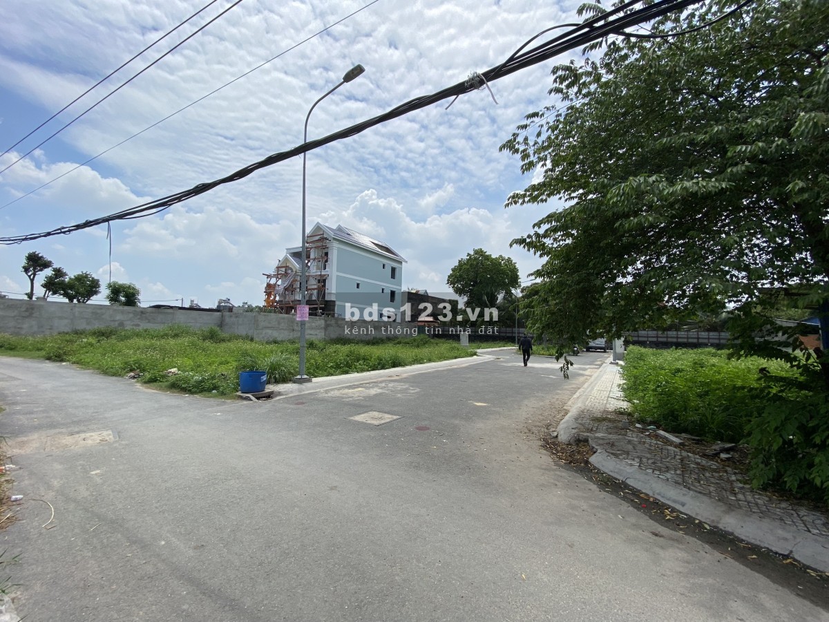Bán sĩ 7 lô đất ngay chợ Thới Hoà Vĩnh Lộc A, Bình Chánh, liên hệ 0909406397