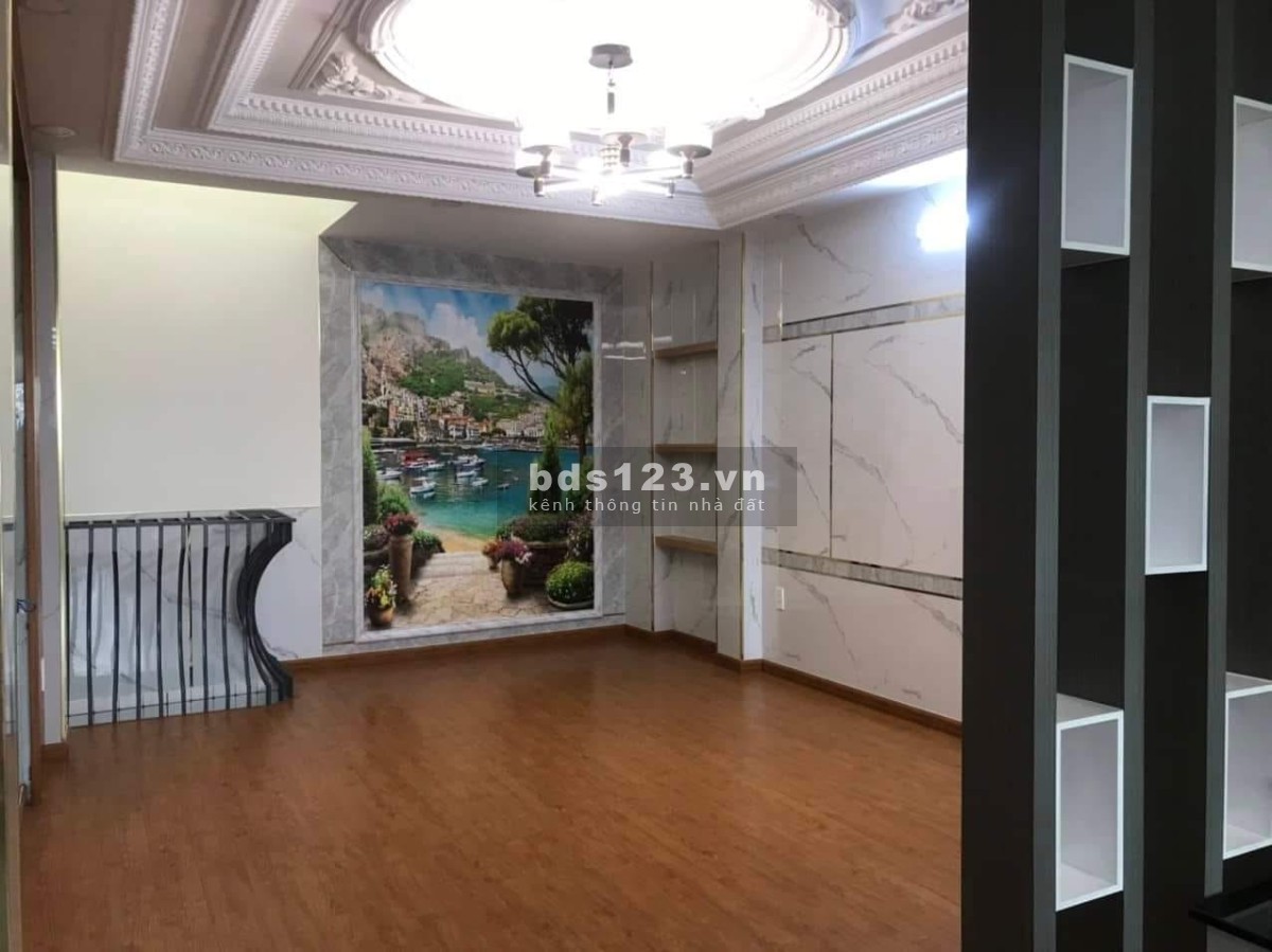 Nhà 5 tầng Phan Văn Hớn hẻm thông tứ tung xe hơi ngủ trong nhà nhỉnh 7 tỷ