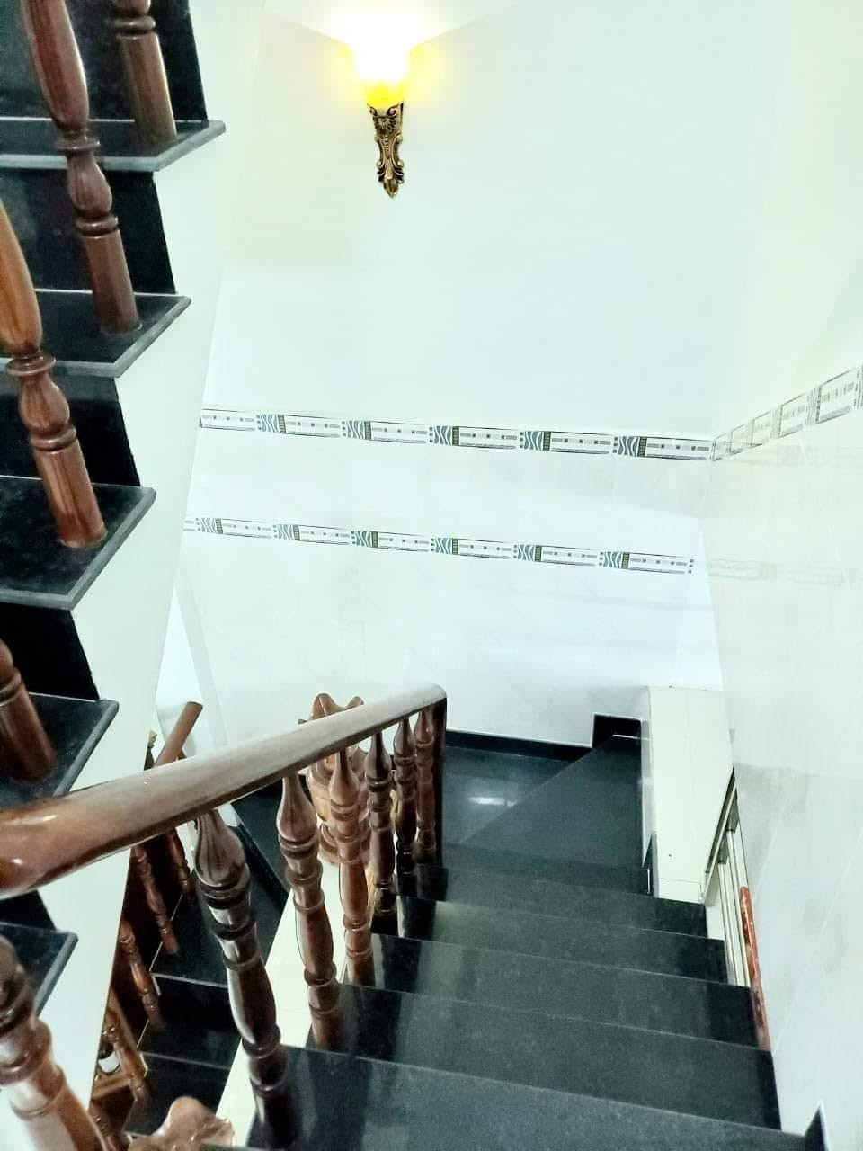 Bán Nhà 4 Tầng 59M2 HXH Phú Định Quận 8 Giá 4.8 Tỷ