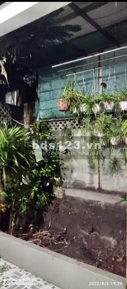 Cho thuê mặt bằng trệt riêng biệt 200m2 hẻm xe hơi đường TL19 Q12