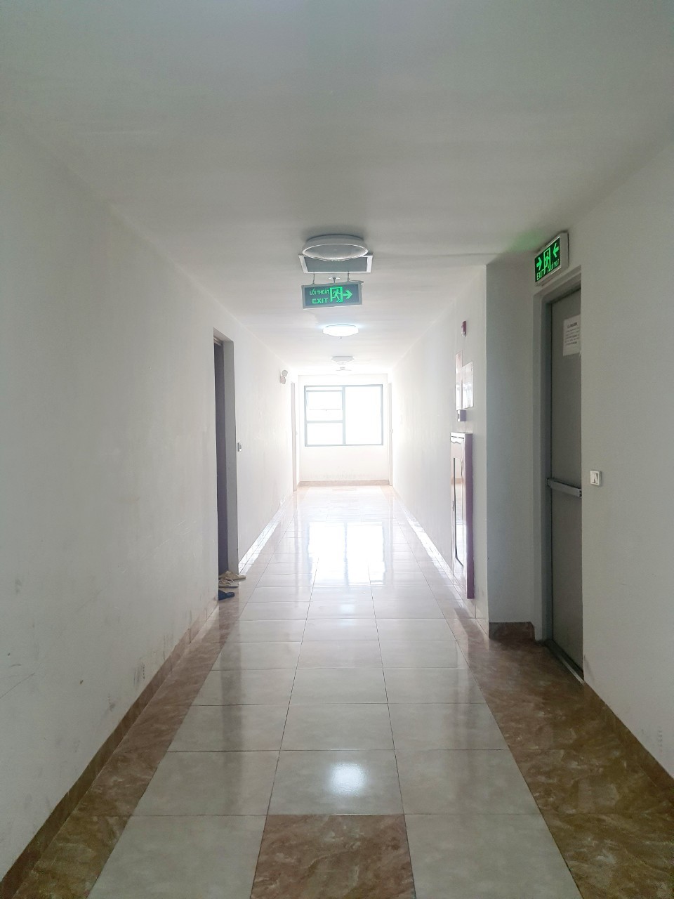 Bán nhanh chung cư Nguyễn Huy Tưởng-, tầng 11-DT 86m2-3PN-giá 3.3 tỷ thương lượng