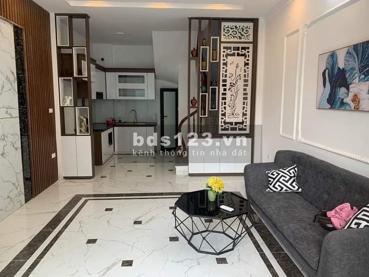 Bán nhà ngõ ô tô Vĩnh Hưng, Hoàng Mai 36m x 5 tầng, mặt tiền 4m, giá 4.35 tỷ