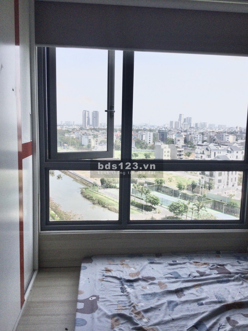 Chính chủ rao bán 1 căn 3 phòng ngủ giá cực tốt tại Đảo Kim Cương, lh 0935623079