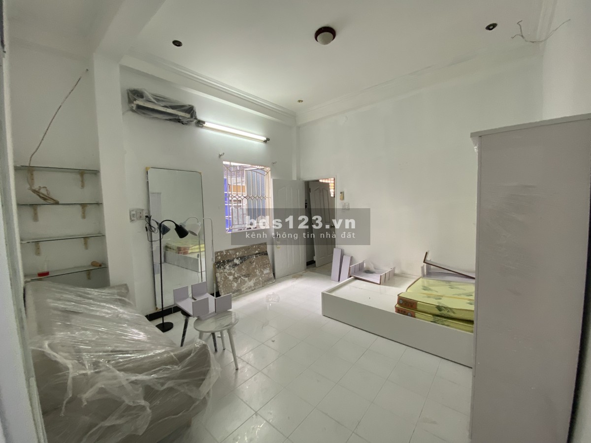 Cho thuê căn hộ studio Phú Nhuận giá rẻ phòng đẹp có Balcon