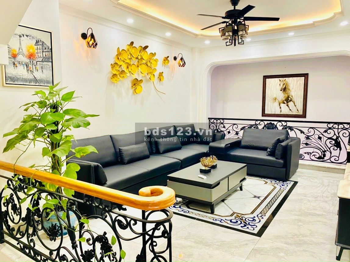 Bán nhà MT Tân Hưng, P12 , Quận 5 khu dân cư đông có thương lượng