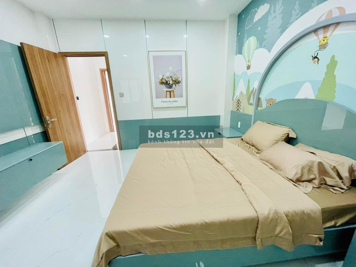 Bán Nhà Phố Liền Kề TP.Tân An,MT Đại Lộ Hùng Vương , giá chỉ 2 tỷ/căn, có sổ sẵn, số lượng có hạn.