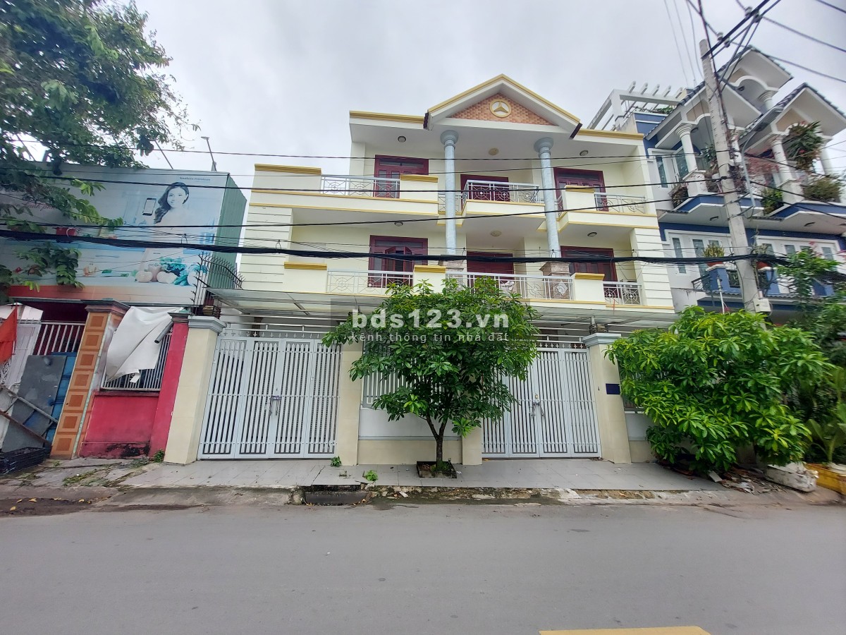 Bán nhà mặt tiền Nguyễn Tuyển Q2, 98m2, 19,99 tỷ. mặt tiền rộng 12m9. gần unbd phường